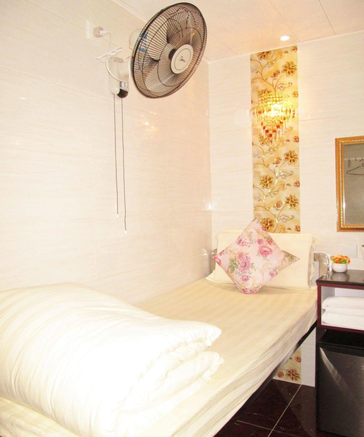 Guest house New Reliance